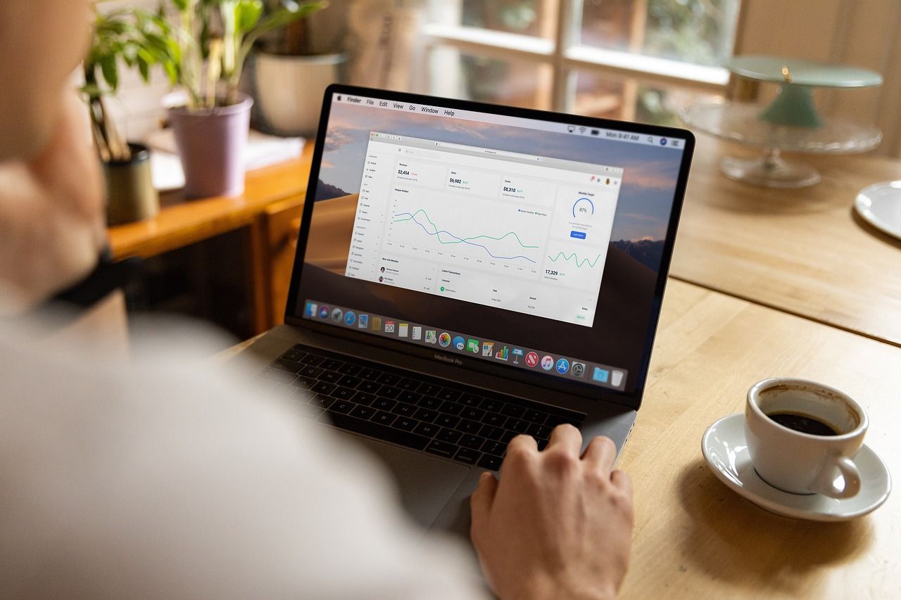 entdecken sie die vorteile der remote-arbeit: flexibilität, gesteigerte produktivität und modernes arbeiten von überall. erfahren sie, wie sie erfolgreich im homeoffice arbeiten und ihr arbeitsleben neu gestalten.