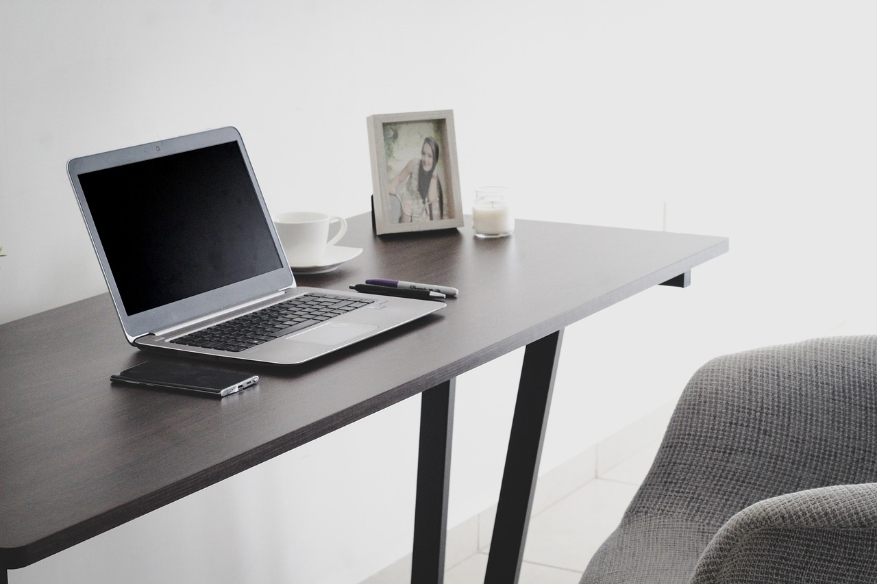 entdecken sie die vorteile von remote work: flexible arbeitszeiten, erhöhte produktivität und bessere work-life-balance. erfahren sie, wie sie erfolgreich von zu hause aus arbeiten können.